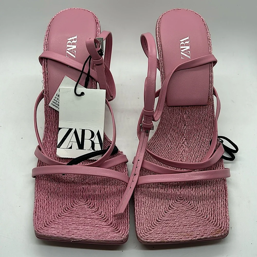 Zara Sexy Light Pink Strappy Leather High Heels Shoes **Size 39/US 8** 🌸🌸 - Picture 2 of 9